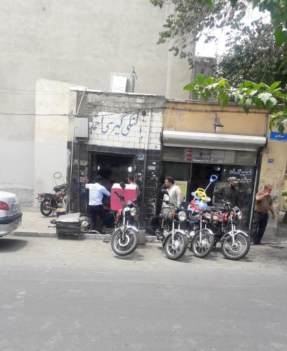 تعمیر لنگی موتورسیکلت احمد