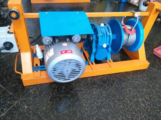 عکس اجاره بالابر هیلتی پالیز