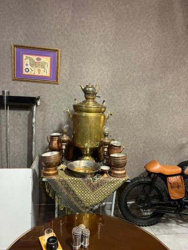 عکس کافه کباب موتور 1000