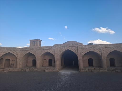 عکس کاروانسرای نیستانک