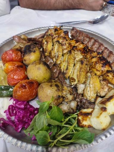 عکس کافه کباب موتور 1000