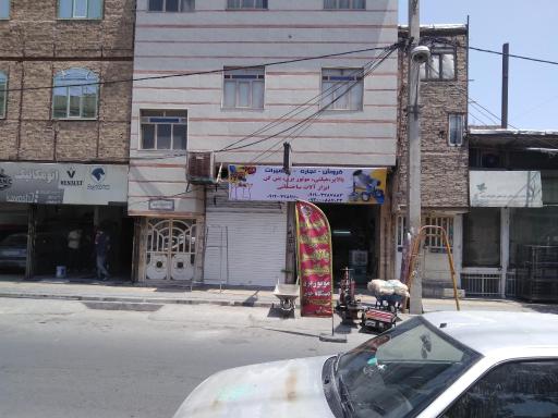 عکس اجاره بالابر هیلتی پالیز