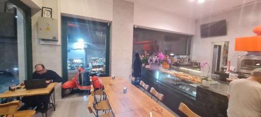 عکس کافه پیتزریا فیاما