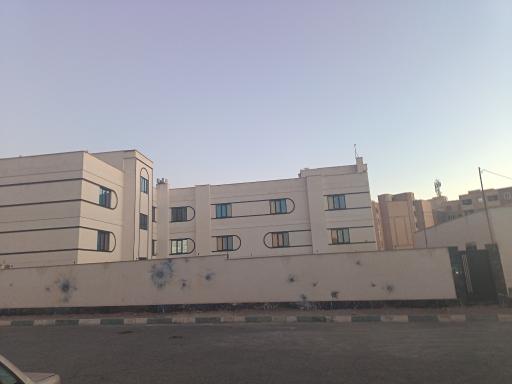 عکس دبیرستان مطهره