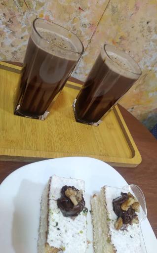 عکس کافه قنادی شیرین توس 