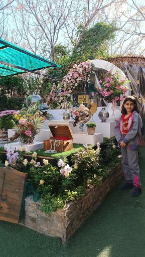 رستوران باغ بهشت