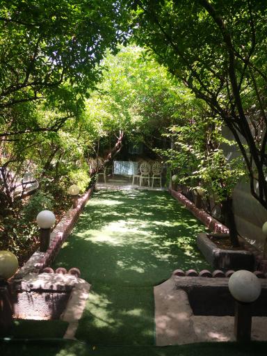 رستوران باغ بهشت