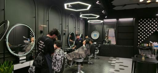 عکس آرایشگاه رویال