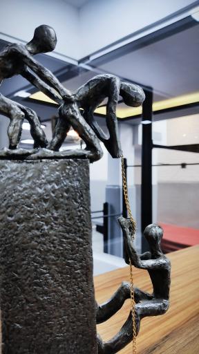 عکس باشگاه ورزشی 308