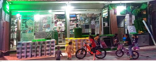 عکس فروشگاه رنگ و دکوراسیون گلچین