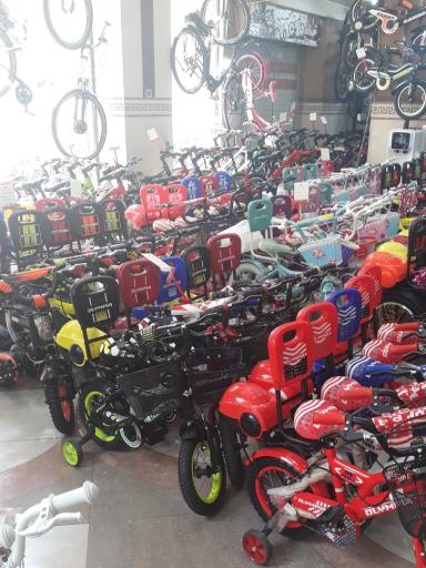 عکس فروشگاه دوچرخه حسینی