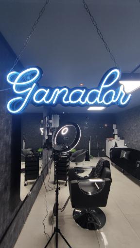 عکس آرایشگاه گانادور