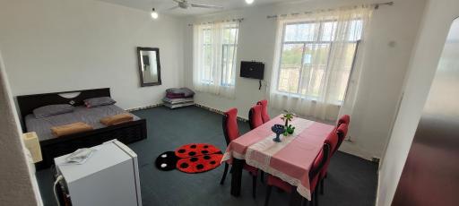 عکس اقامتگاه ویلایی شمعدونی (اتاقک)