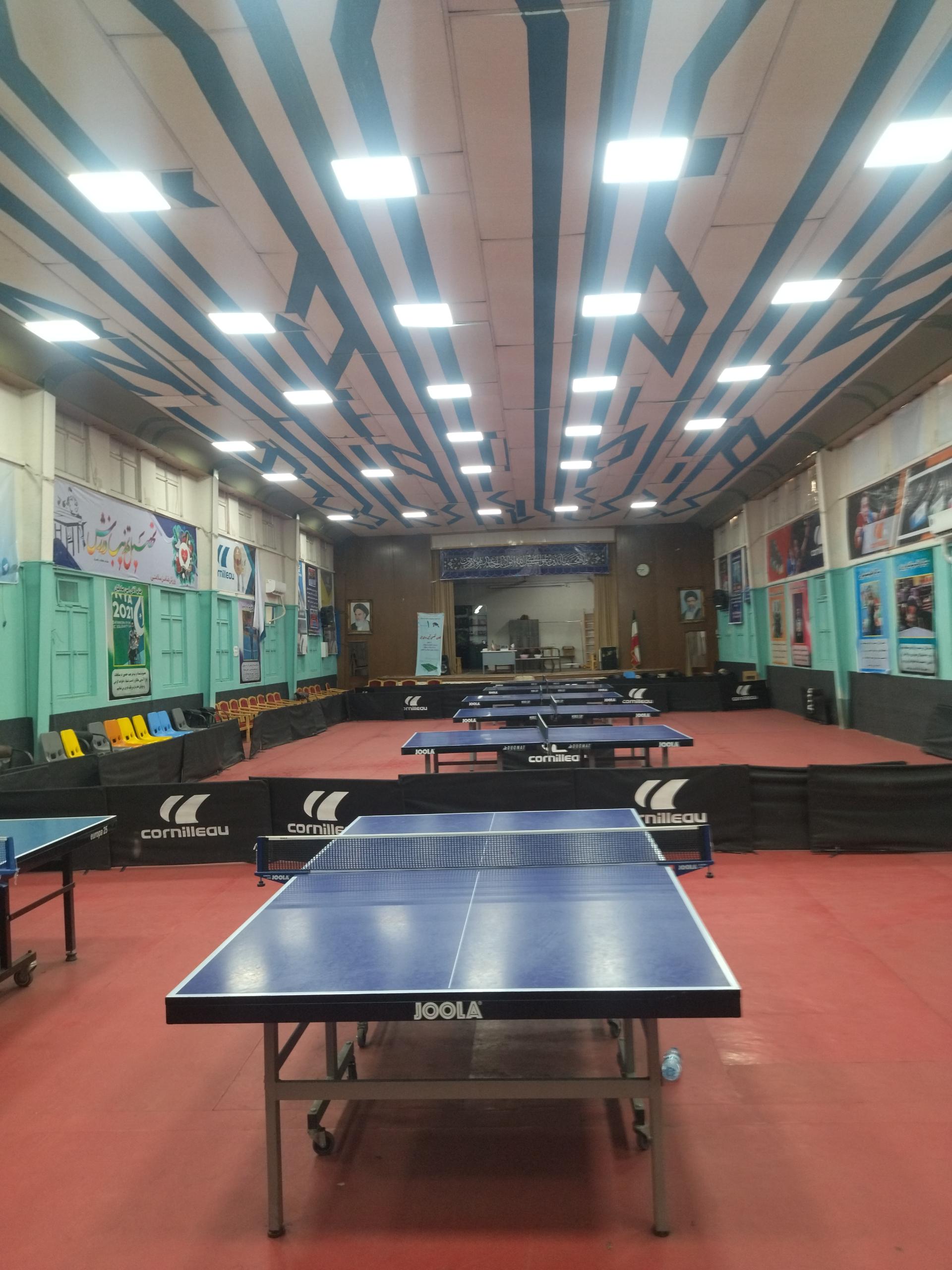 عکس باشگاه تنیس روی میز قهرمانان