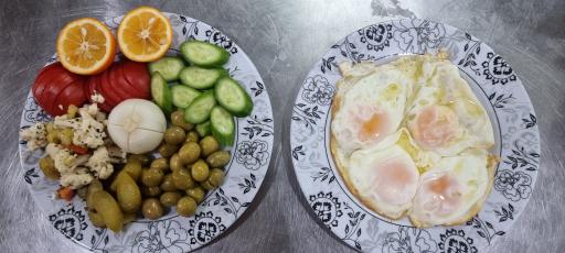 عکس صبحانه سرای عمو صفر