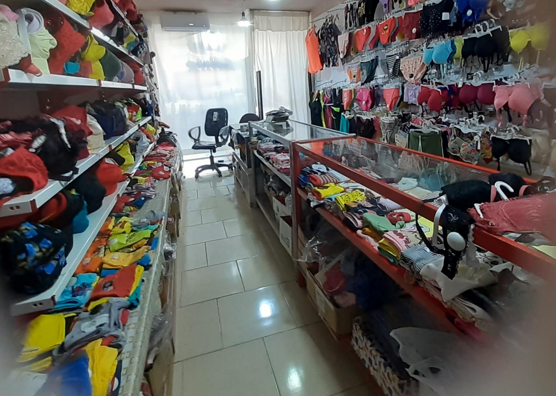 عکس فروشگاه لباس زیر ژیان