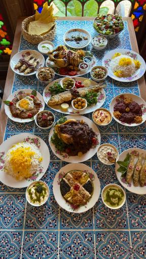 عکس عمارت همدانی 