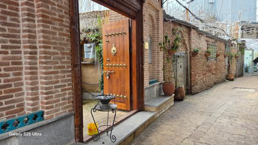 عکس عمارت همدانی 