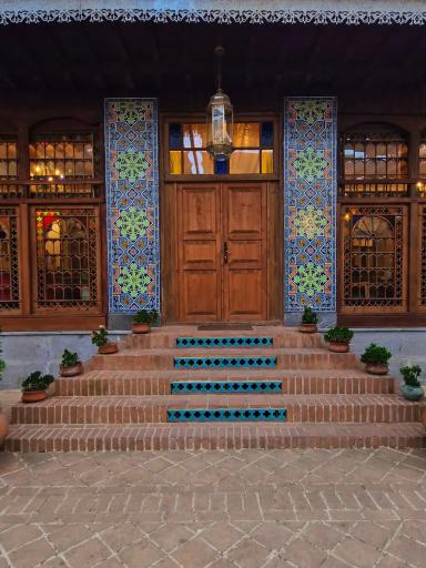 عکس رستوران عمارت همدانی