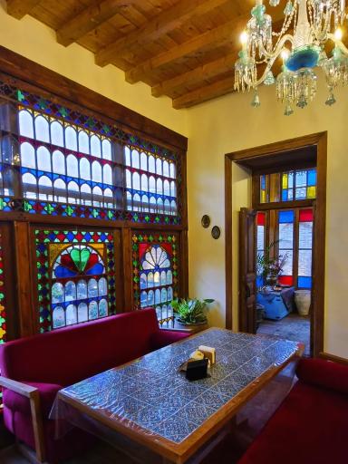 عکس رستوران عمارت همدانی