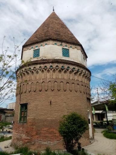 عکس آرامگاه درویش فخرالدین