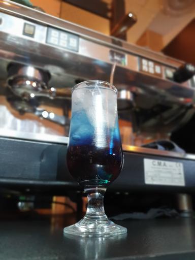 عکس کافه ماوی