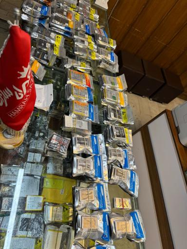 عکس باتری و جانبی موبایل آوا همراه