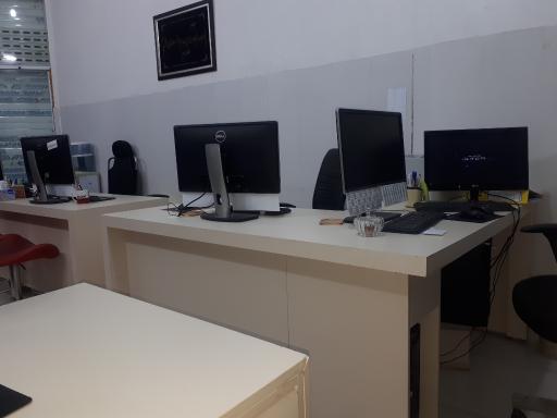 عکس شرکت داده پردازان شریف هزاره سوم