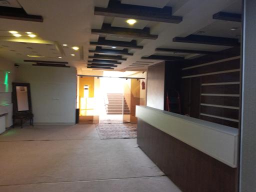 عکس هتل ایران زمین