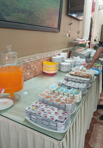 عکس هتل ایران زمین