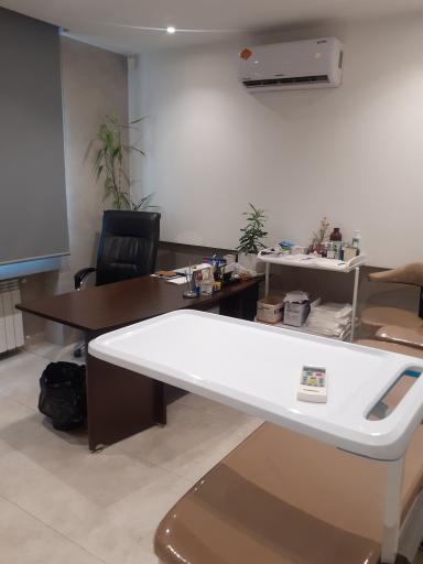 عکس کلینیک کاهش وزن دکتر فرزاد احمدی