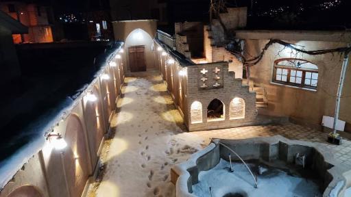 عکس عمارت بی بی مریم