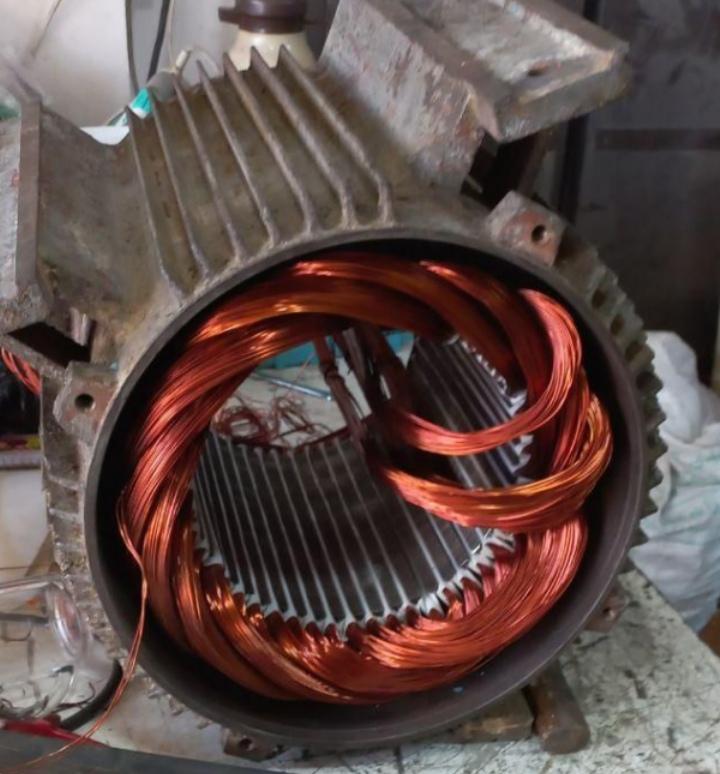 عکس خدمات فنی مهندسی اربطی