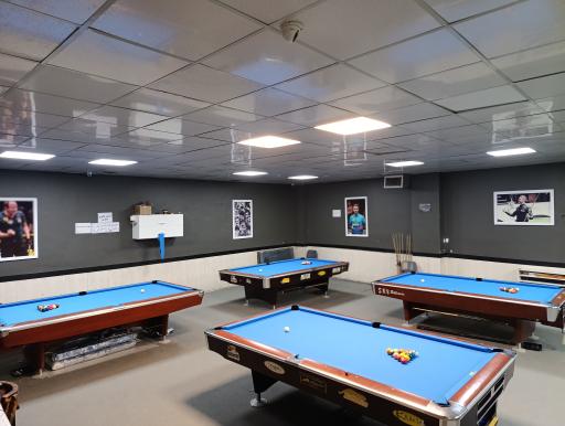 عکس باشگاه بیلیارد امیر