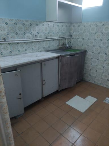 عکس مهمانپذیر آزادی