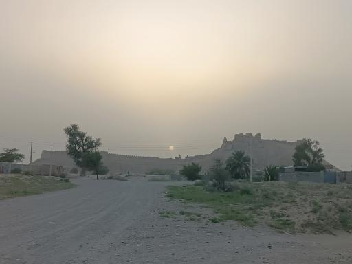 عکس قلعه بمپور