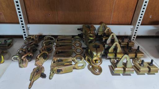 عکس فروشگاه ابزار تاج