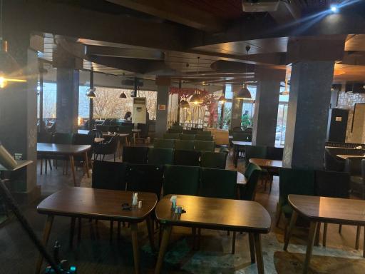 عکس کافه رستوران کاریز فاز 2 نهج البلاغه