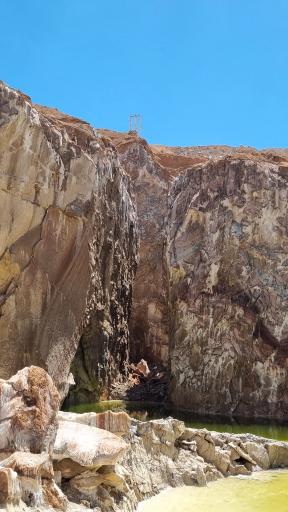 عکس معدن نمک گرمسار