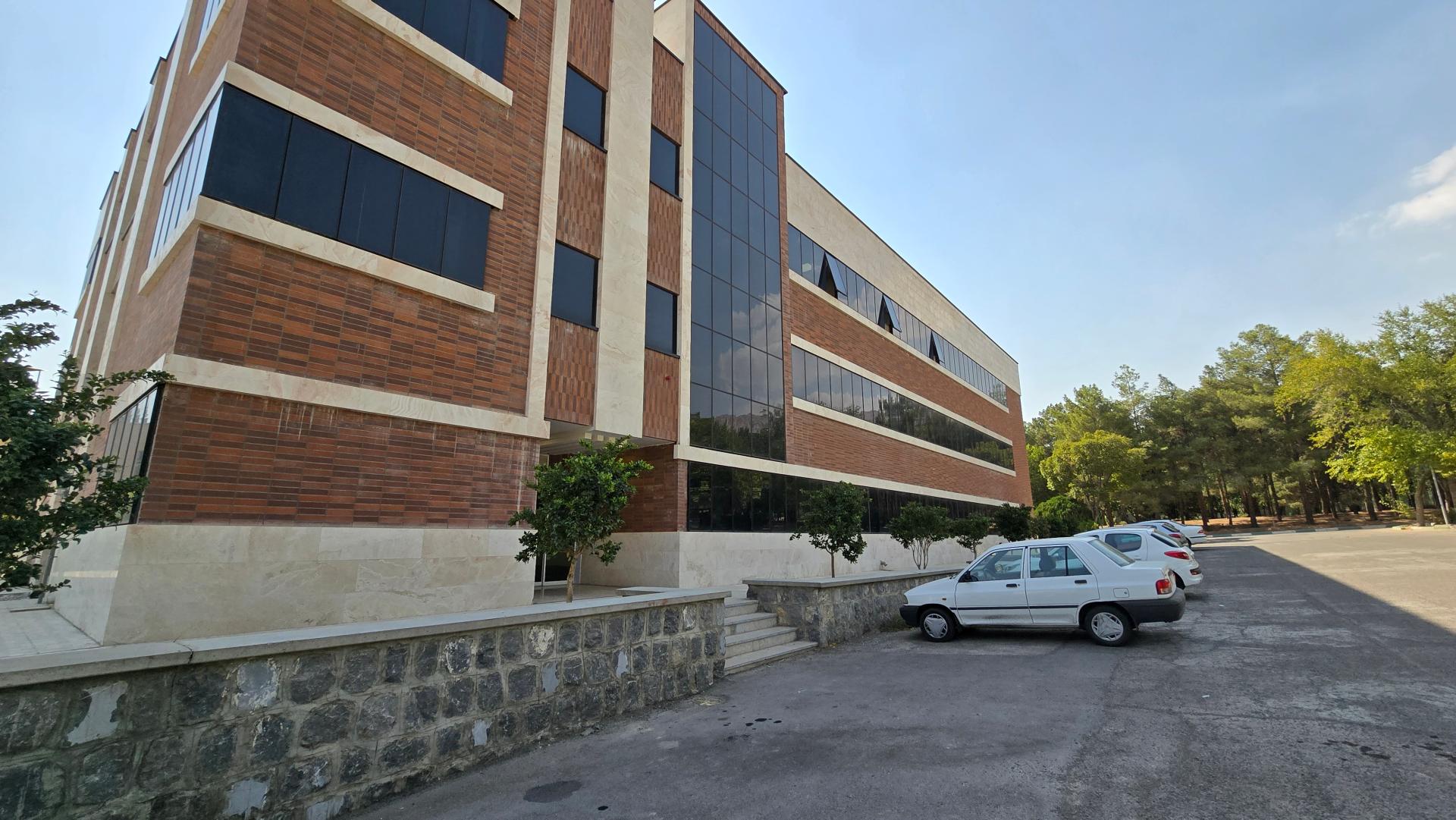 عکس مرکز نوآوری شماره ۲ دانشگاه صنعتی اصفهان