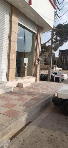 عکس کارلو مد