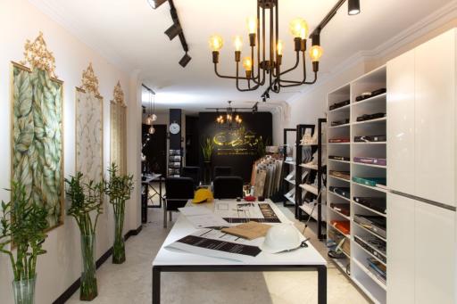 عکس شوروم درخشانی