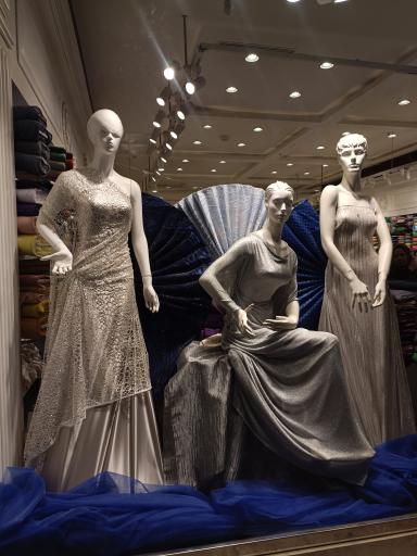 عکس گالری پارچه لیانا