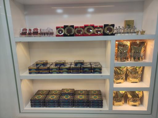 عکس عرضه مستقیم پسته و آجیل رفسنجان