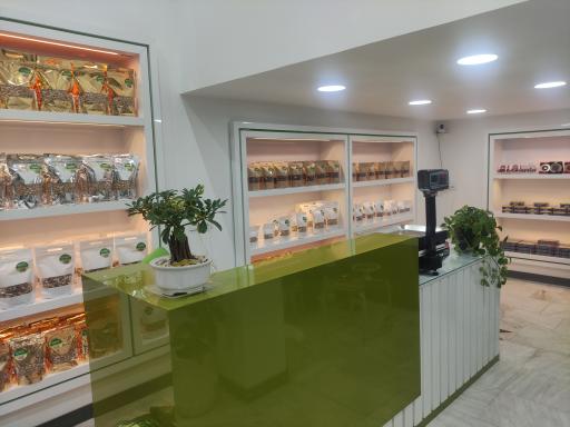 عکس عرضه مستقیم پسته و آجیل رفسنجان