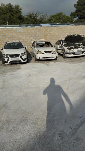 عکس خریدار ماشین تصادفی سمیعی