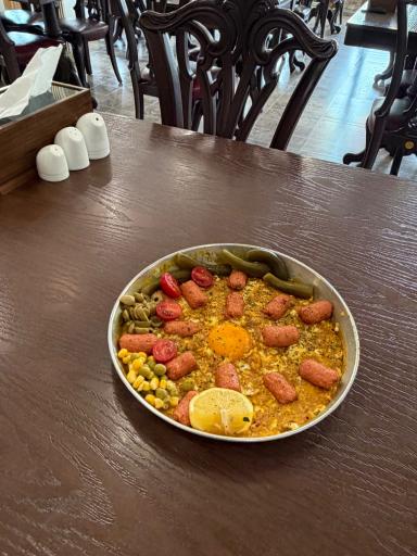 عکس رستوران سنتی عمارت والا