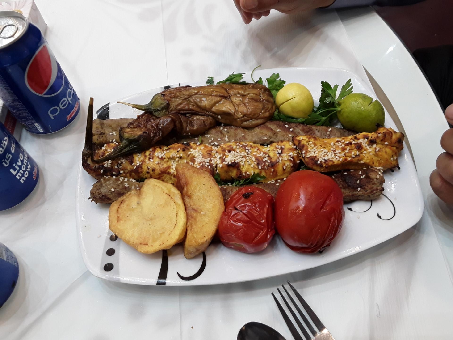 عکس باغ تالار پذیرایی ماه عسل