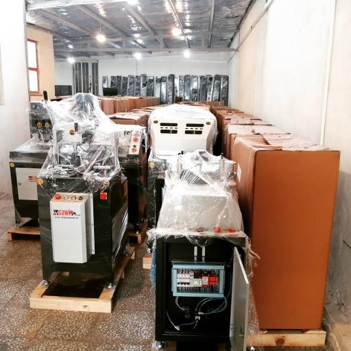 عکس ساوین ماک