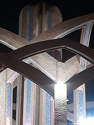 عکس بنای زیبای یادبود نبی اکرم